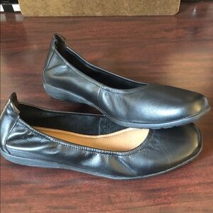 Josef Seibel Black Leather Women's Flats